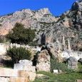 Vue du temple d'Apollon pythien