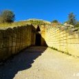 L'entrée du trésor d'Atrée ou tombe d'Agamemnon